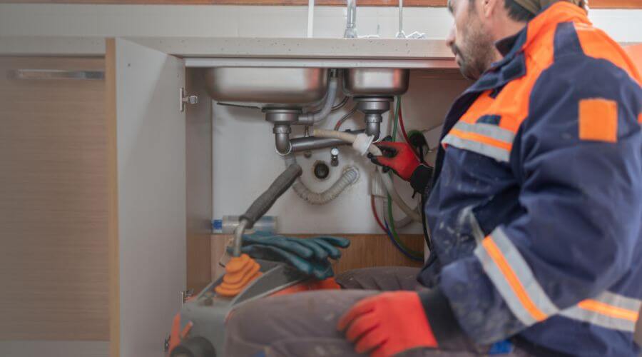 Expert burst pipe repair services in Pettigrew, AR